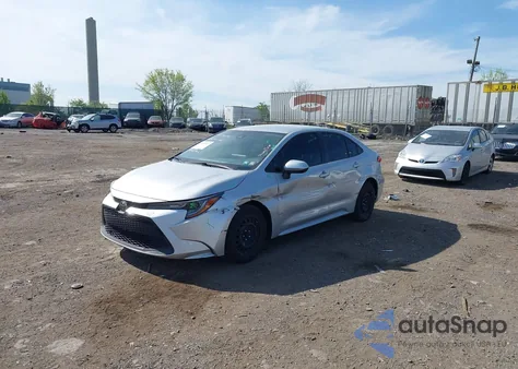 2020 Toyota Corolla Le z USA, uszkodzony, nr VIN JTDEPRAEXLJ049852